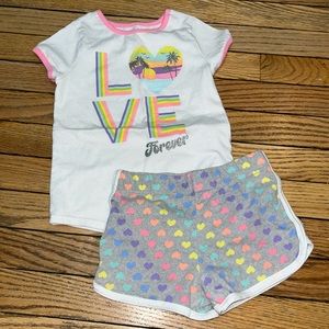 Girls outfit top/bottom. Size 4T perfect for v day in warmer weather